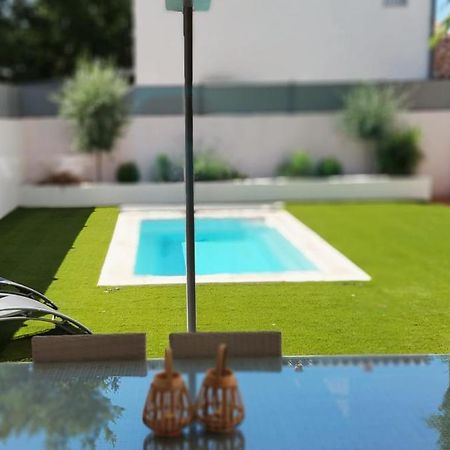 Jas Dou Felibrige Bed and Breakfast Puget-Ville Εξωτερικό φωτογραφία