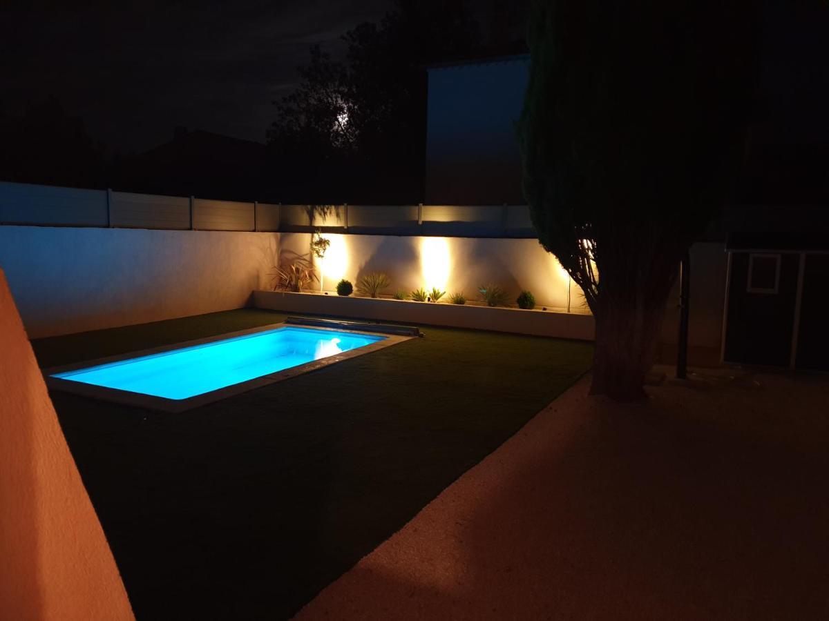 Jas Dou Felibrige Bed and Breakfast Puget-Ville Εξωτερικό φωτογραφία