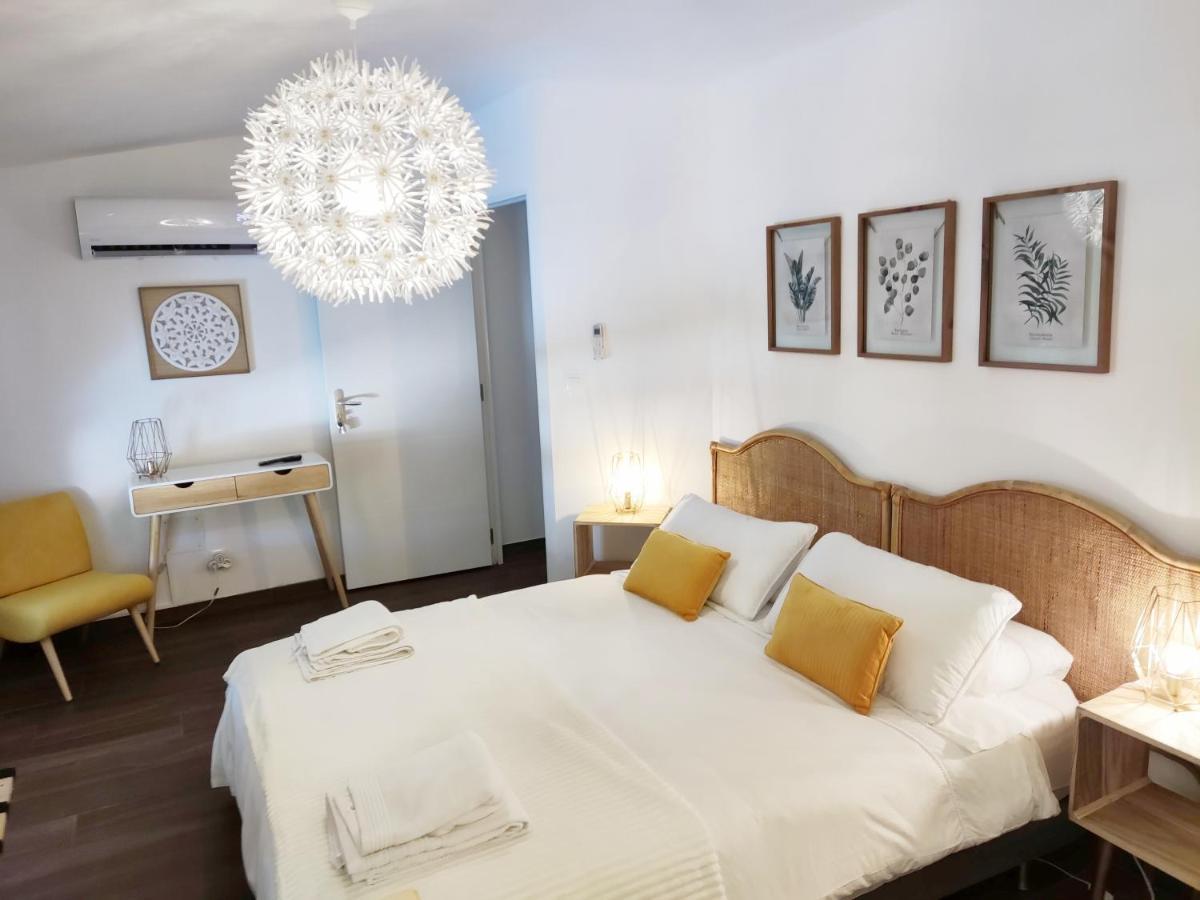 Jas Dou Felibrige Bed and Breakfast Puget-Ville Εξωτερικό φωτογραφία